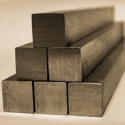 Квадрат бронзовый х/д полутвердый БрАМц9-2 15х15 мм ГОСТ 1628-2019 во Владивостоке

